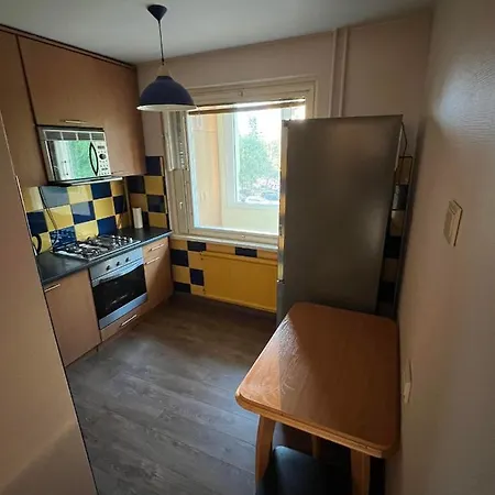 Apartment 2 Bedroom Flat *