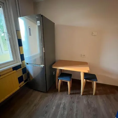 2 Bedroom Flat